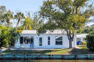 563 Spanish Dr S, Longboat Key, FL 34228 - Photo 29