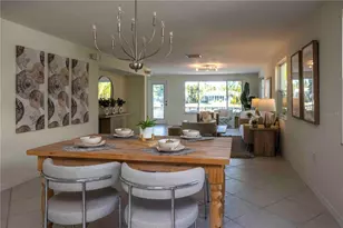 563 Spanish Dr S, Longboat Key, FL 34228 - Photo 7