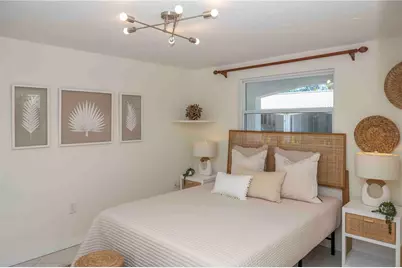 563 Spanish Drive S, Longboat Key, FL 34228 - Photo 19