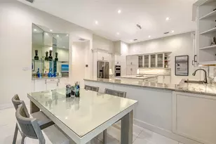 617 Neptune Ave, Longboat Key, FL 34228 - Photo 13