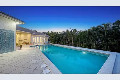 617 Neptune Avenue, Longboat Key, FL 34228 - Photo 17
