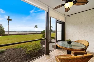 1610 Stickney Point Rd, Sarasota, FL 34231 - Photo 25