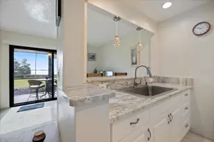 1610 Stickney Point Rd, Sarasota, FL 34231 - Photo 21