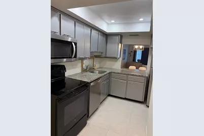 3700 S Osprey Avenue #219, Sarasota, FL 34239 - Photo 11