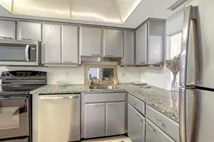 3700 S Osprey Ave, Sarasota, FL 34239 - Photo 11