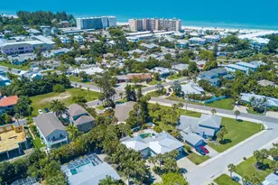 305 57th St, Holmes Beach, FL 34217 - Photo 59