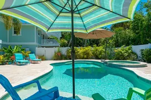 305 57th St, Holmes Beach, FL 34217 - Photo 9