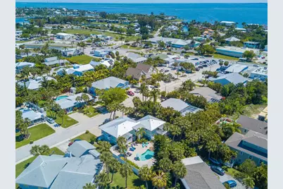 305 57th Street #A, Holmes Beach, FL 34217 - Photo 61