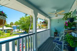 305 57th St, Holmes Beach, FL 34217 - Photo 41