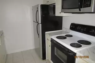 614 Guild Dr, Venice, FL 34285 - Photo 3