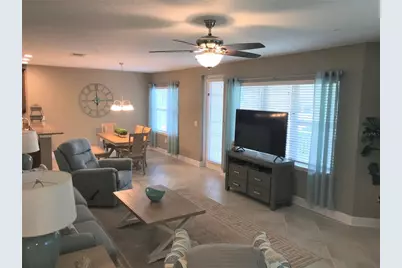 7610 34th Avenue W #102, Bradenton, FL 34209 - Photo 3