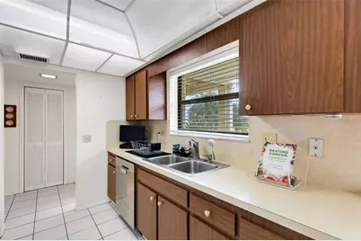 1516 Valley Forge Boulevard, Sun City Center, FL 33573 - Photo 15