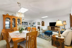 1516 Valley Forge Blvd, Sun City Center, FL 33573 - Photo 9