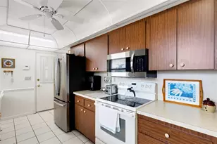 1516 Valley Forge Blvd, Sun City Center, FL 33573 - Photo 17