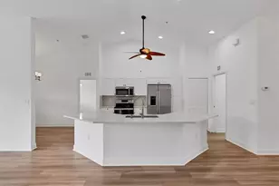 7269 Fountain Palm Cir, Bradenton, FL 34203 - Photo 7