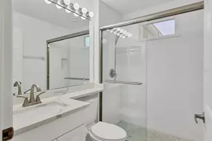 7269 Fountain Palm Cir, Bradenton, FL 34203 - Photo 19