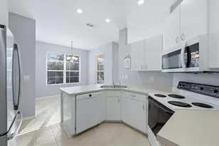 5009 46th St W, Bradenton, FL 34210 - Photo 9