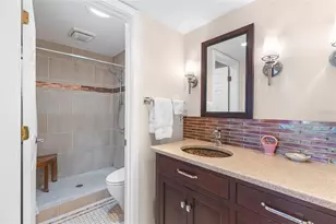 1515 Pelican Point Dr, Sarasota, FL 34231 - Photo 19