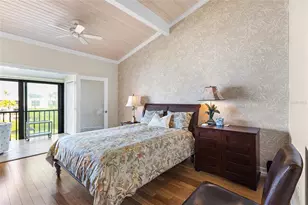 1515 Pelican Point Dr, Sarasota, FL 34231 - Photo 15