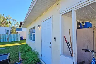 3310 Lexington St, Sarasota, FL 34231 - Photo 11