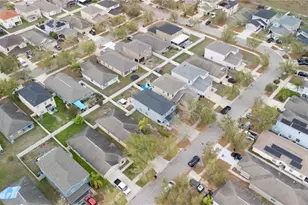 7327 Lumber Port Dr, Ruskin, FL 33573 - Photo 43