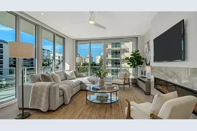 223 Golden Gate Point #302, Sarasota, FL 34236 - Photo 3