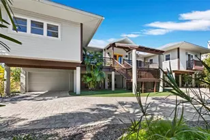 677 Lands End Dr, Longboat Key, FL 34228 - Photo 5