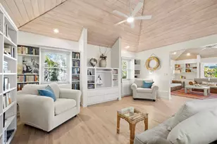 677 Lands End Dr, Longboat Key, FL 34228 - Photo 33
