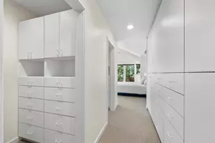 677 Lands End Dr, Longboat Key, FL 34228 - Photo 39