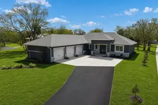 4712 34th Ave E, Bradenton, FL 34208 - Photo 1