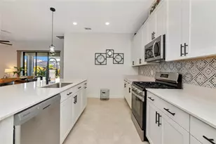 15135 Oxford Grey Dr, Bradenton, FL 34211 - Photo 23