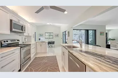 5324 Siesta Court, Sarasota, FL 34242 - Photo 11