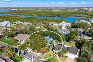 5324 Siesta Ct, Sarasota, FL 34242 - Photo 3