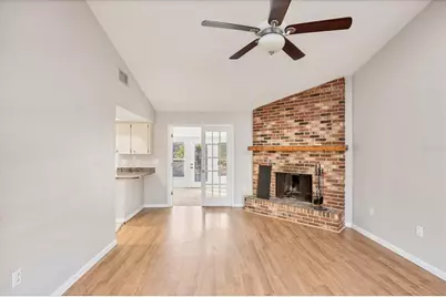 2942 Woodpine Circle, Sarasota, FL 34231 - Photo 7