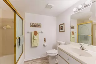 11644 SW Egret Cir, Lake Suzy, FL 34269 - Photo 21