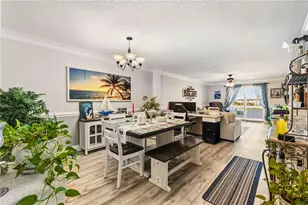 3983 Lake Bayshore Dr, Bradenton, FL 34205 - Photo 11