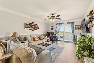 3983 Lake Bayshore Dr, Bradenton, FL 34205 - Photo 7