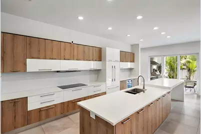 1732 Shoreland Drive, Sarasota, FL 34239 - Photo 17