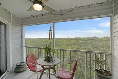 3607 E Bay Drive #211, Holmes Beach, FL 34217 - Photo 9