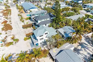 3007 Avenue F, Holmes Beach, FL 34217 - Photo 93