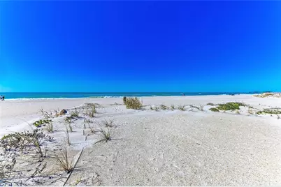 3007 Avenue F #1, 2, 3, 4, Holmes Beach, FL 34217 - Photo 5