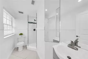 3007 Avenue F, Holmes Beach, FL 34217 - Photo 25