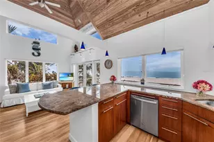 3007 Avenue F, Holmes Beach, FL 34217 - Photo 39