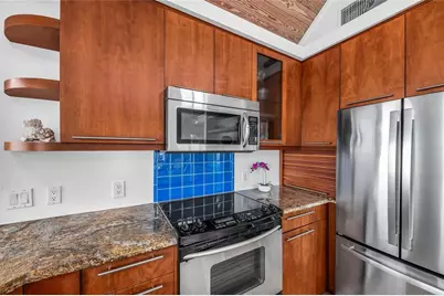 3007 Avenue F #4, 3, 2, 1, Holmes Beach, FL 34217 - Photo 37