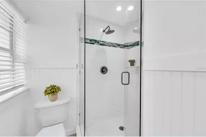 3007 Avenue F #4, 3, 2, 1, Holmes Beach, FL 34217 - Photo 25