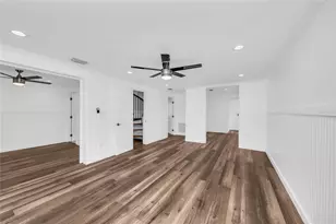 3007 Avenue F, Holmes Beach, FL 34217 - Photo 9