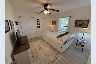 1629 Georgetowne Boulevard, Sarasota, FL 34232 - Photo 25