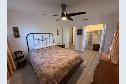 1629 Georgetowne Boulevard, Sarasota, FL 34232 - Photo 23