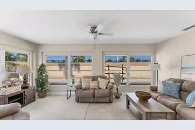 3613 57th Avenue Drive W #3613, Bradenton, FL 34210 - Photo 3