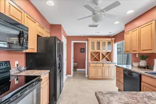 3613 57th Ave Dr W, Bradenton, FL 34210 - Photo 11
